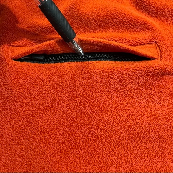 LL Bean Men Orange Long Sleeve Fleece Pullover Jacket Sz L 1/4 Zip Zip Pocket - Picture 6 of 11